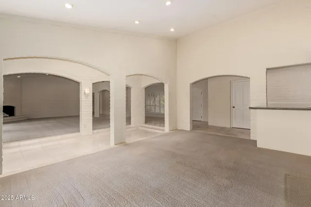 $9,000 | 6516 East Maverick Road, Paradise Valley, AZ 85253