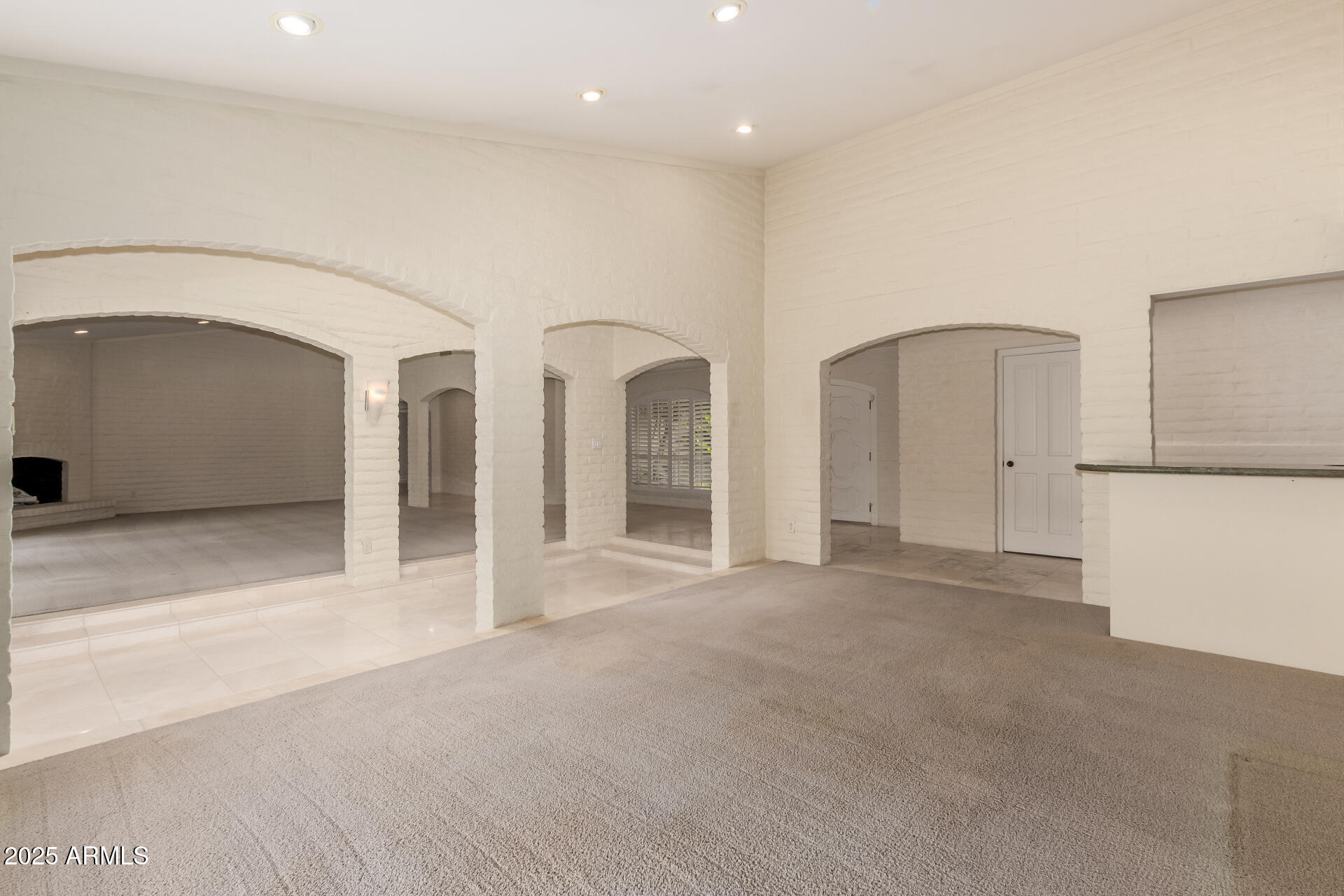 6516 East Maverick Road Paradise Valley, AZ 85253 - Photo 11 of 49 15 - Maverick