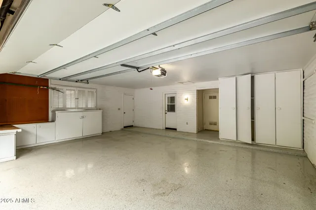 $9,000 | 6516 East Maverick Road, Paradise Valley, AZ 85253