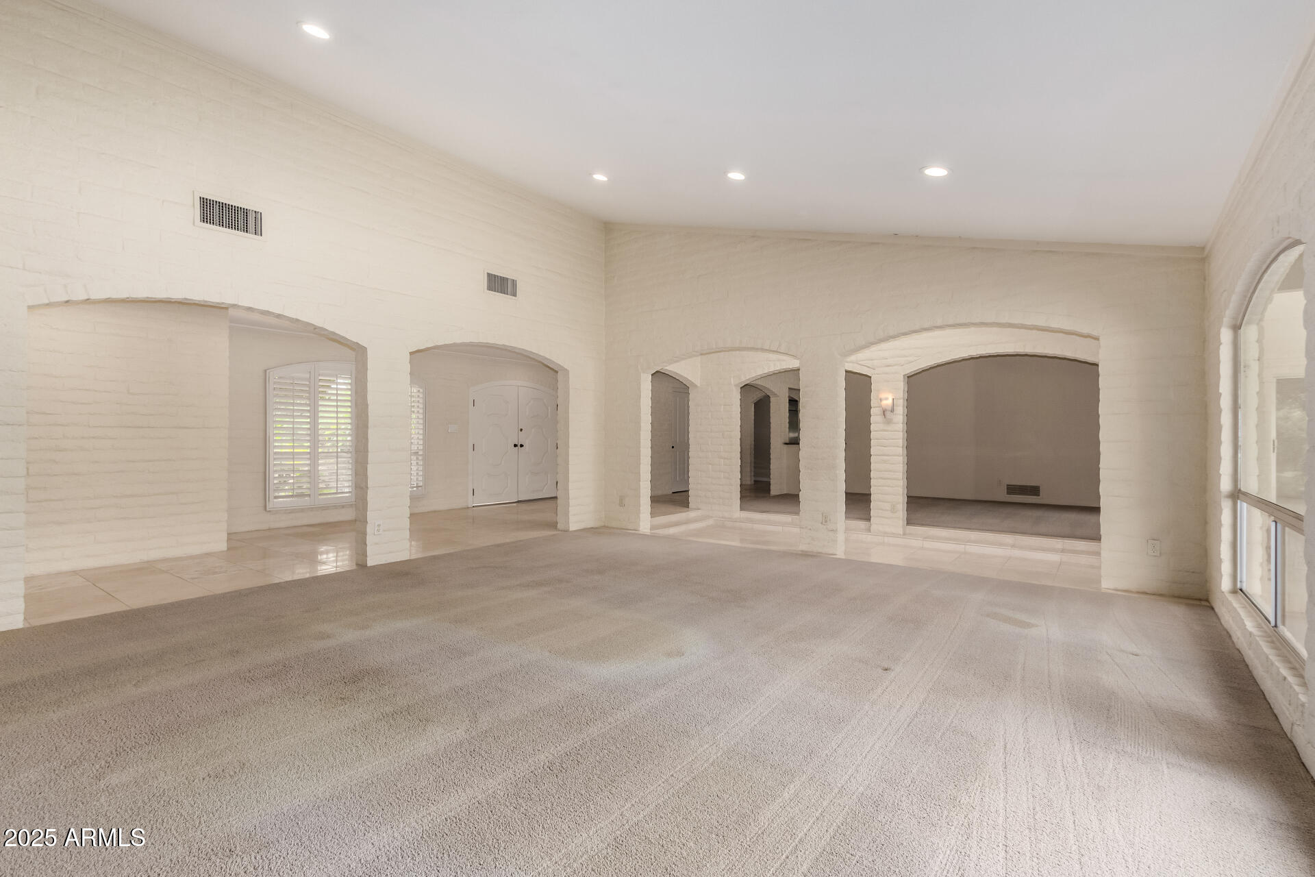 6516 East Maverick Road Paradise Valley, AZ 85253 - Photo 8 of 49 19 - Maverick