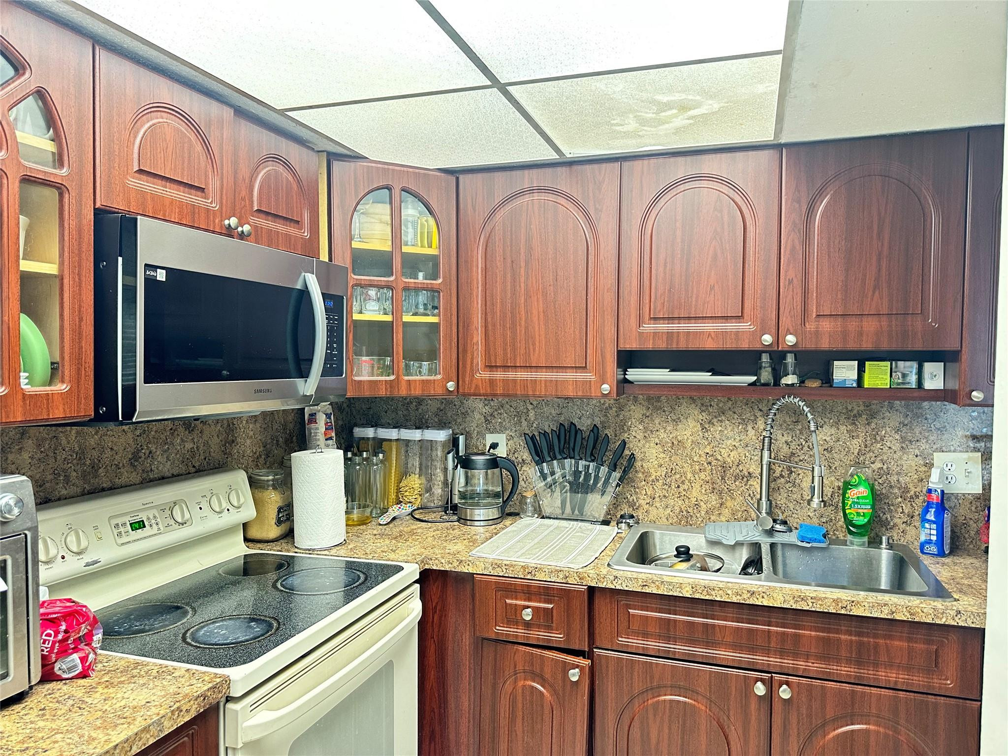 1759 Northwest 80th Avenue, Unit E Margate, FL 33063 - Photo 4 of 19 Photo 4