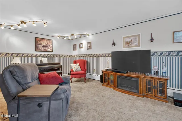 $265,000 | 102 Crystal Street, Mechanicville, NY 12118