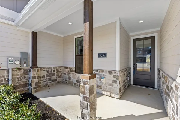 $429,900 | 5039 Mooney Fallas Drive, Bryan, TX 77802