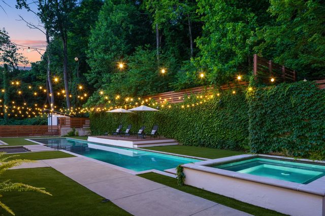 $3,400,000 | 5050 Granny White Pike, Nashville, TN 37220