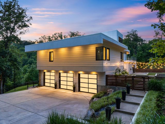 $3,400,000 | 5050 Granny White Pike, Nashville, TN 37220