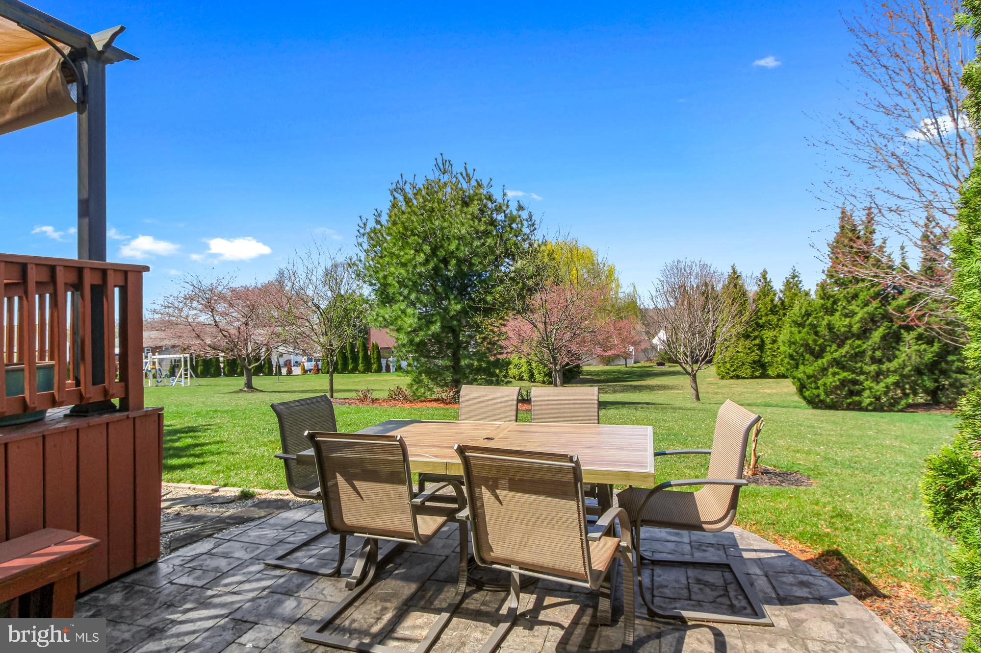 325 Dew Drop Road York, PA 17402 - Photo 34 of 38