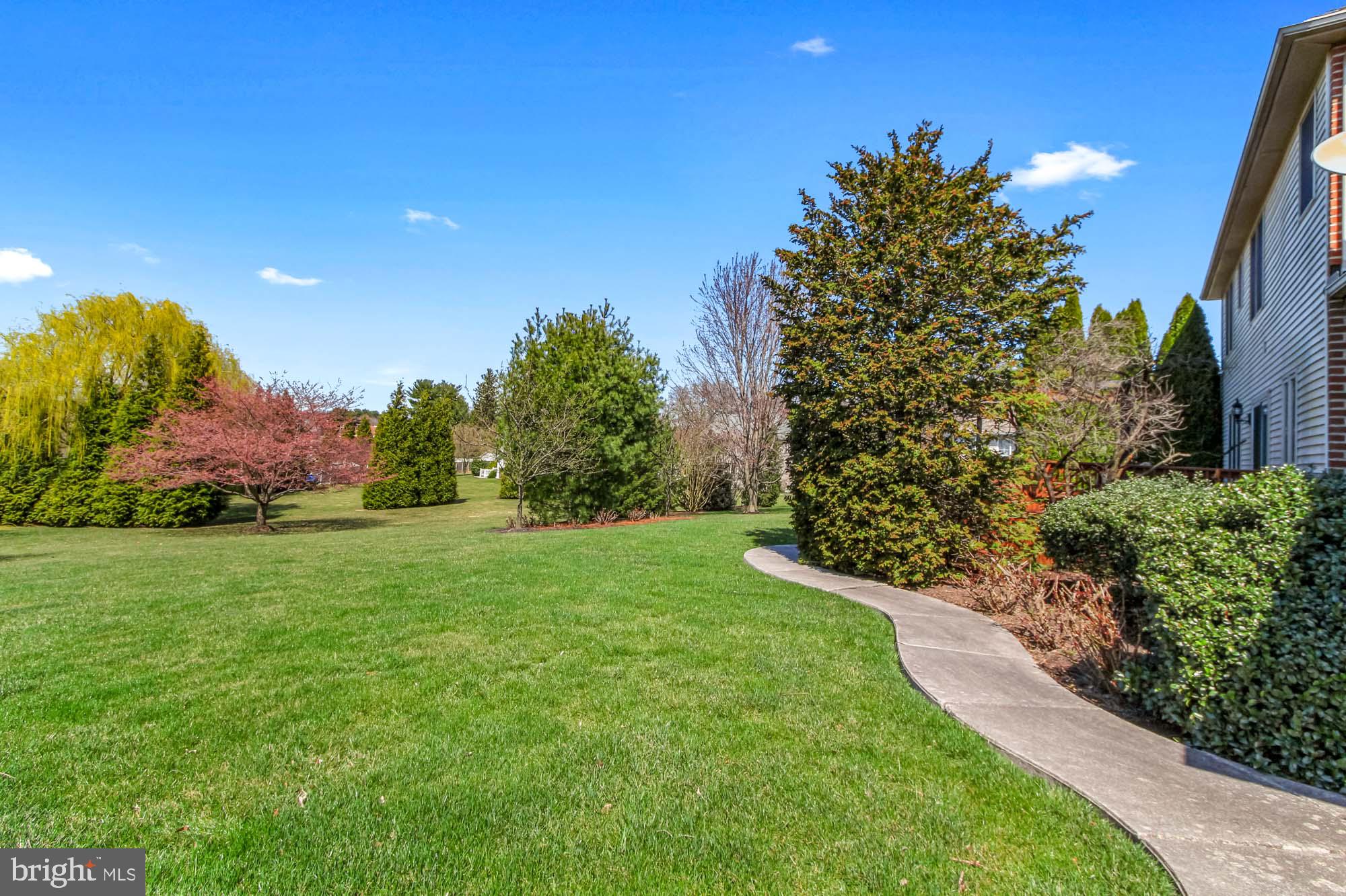 325 Dew Drop Road York, PA 17402 - Photo 36 of 38