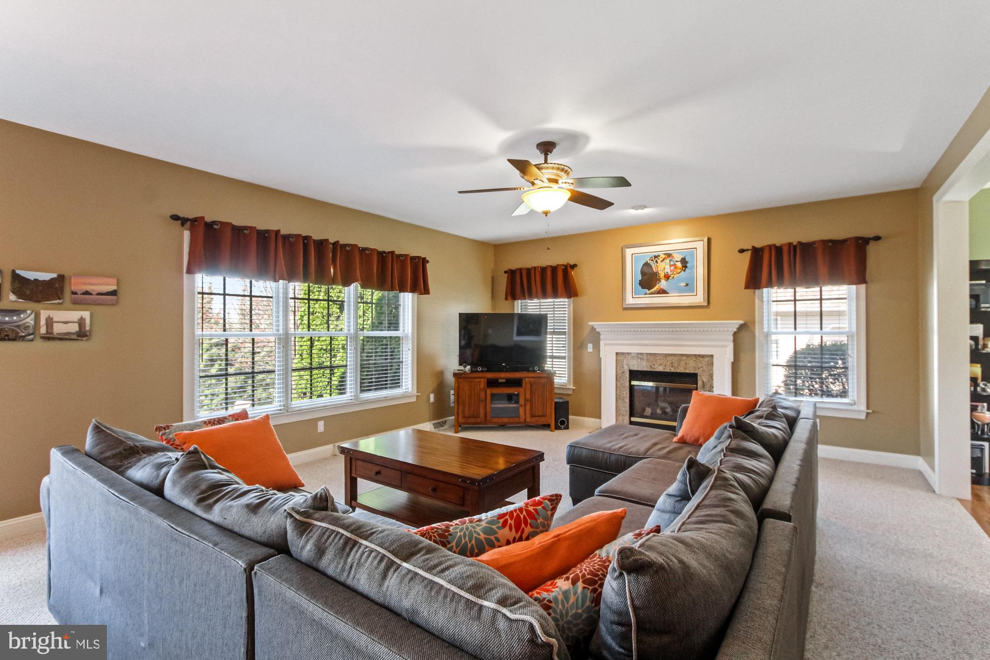 325 Dew Drop Road York, PA 17402 - Photo 8 of 38
