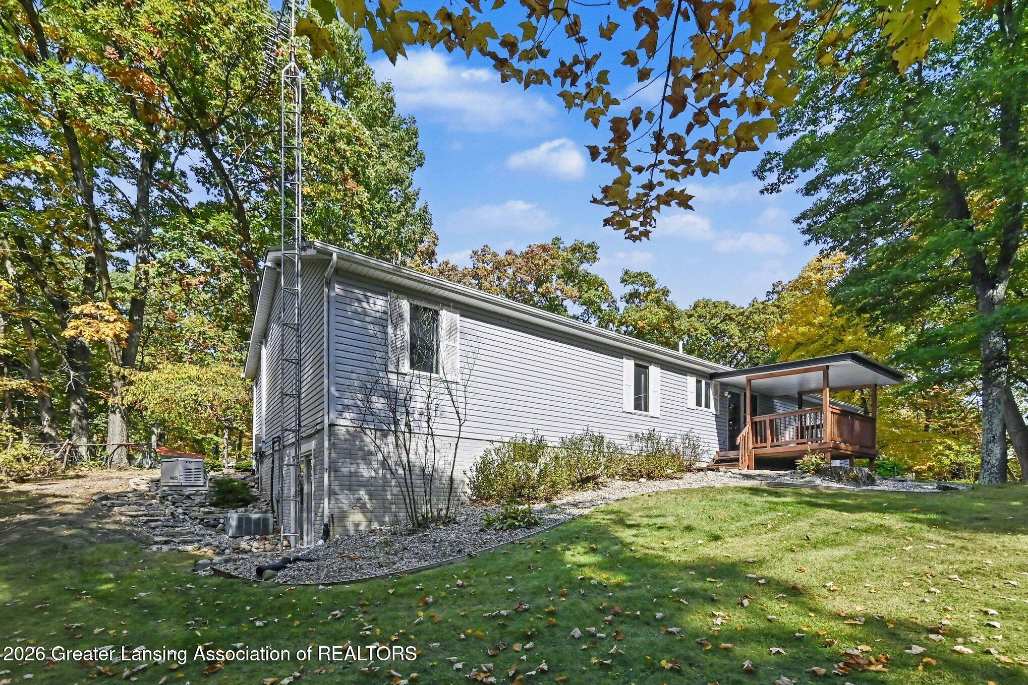 3230 East Mannsiding Road Harrison, MI 48625 - Photo 34 of 48 031_file_4082