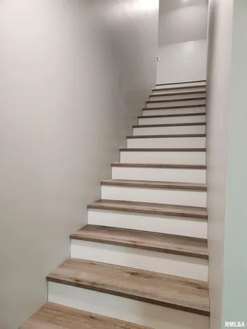 $475,000 | 14063 North Link Lane, Mount Vernon, IL 62864