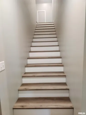 $475,000 | 14063 North Link Lane, Mount Vernon, IL 62864