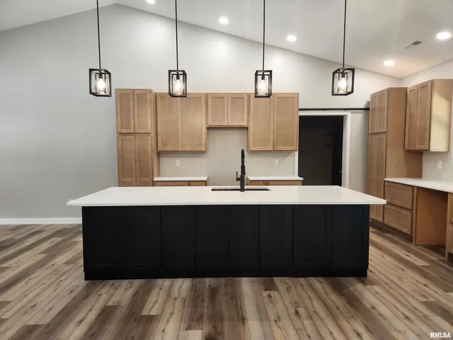 $475,000 | 14063 North Link Lane, Mount Vernon, IL 62864