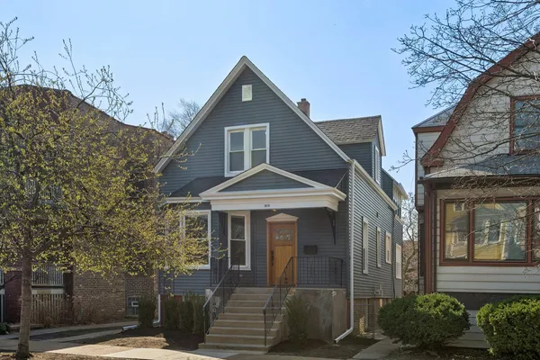 $950,000 | 1619 West Bryn Mawr Avenue, Chicago, IL 60640
