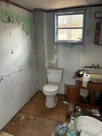 $55,000 | 116 Sycamore Road, Brookneal, VA 24528