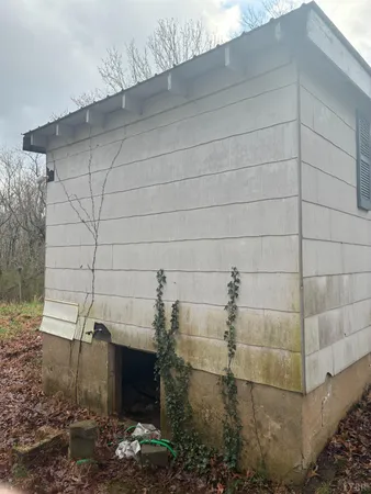 $55,000 | 116 Sycamore Road, Brookneal, VA 24528