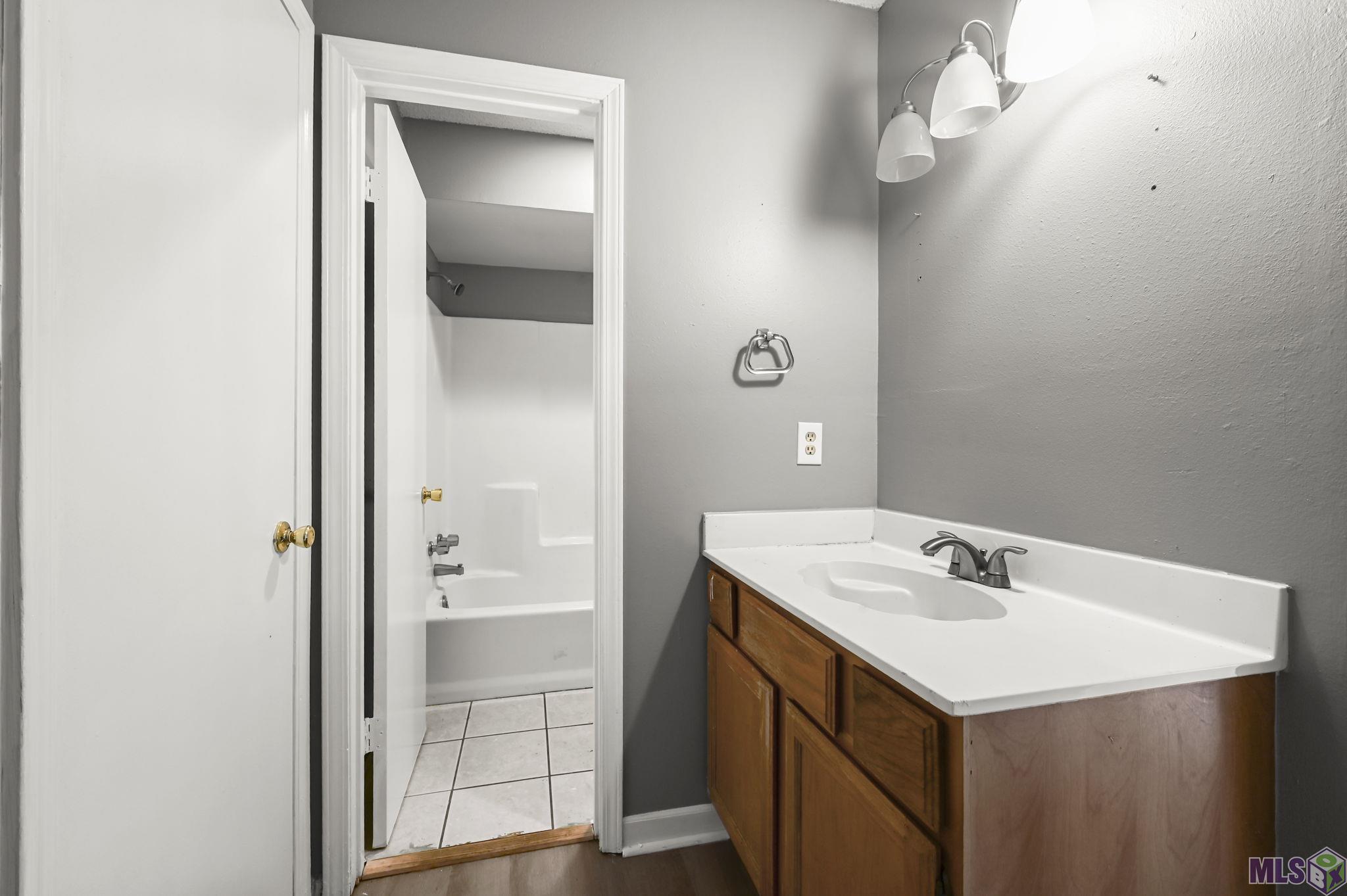 1724 South Brightside View Drive, Unit D Baton Rouge, LA 70820 - Photo 6 of 10