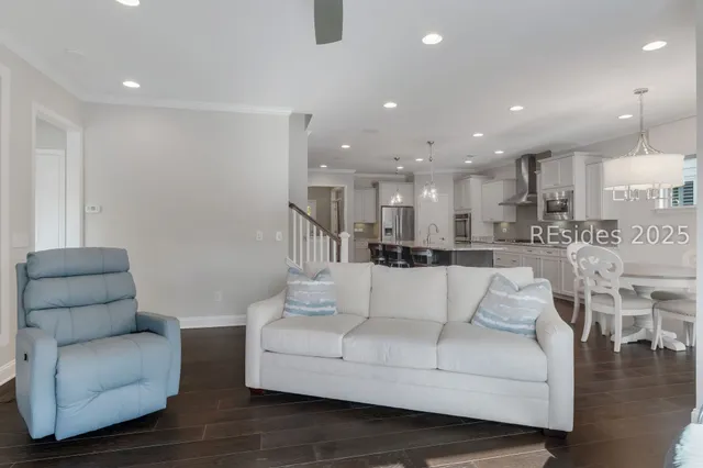 $700,000 | 123 Kings Creek Drive, Bluffton, SC 29909