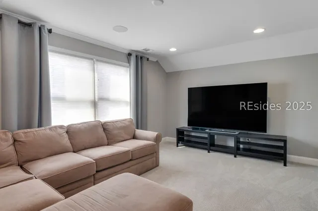 $700,000 | 123 Kings Creek Drive, Bluffton, SC 29909