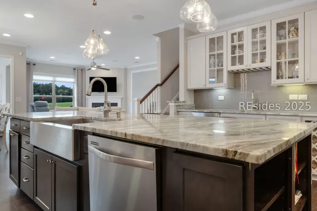 $700,000 | 123 Kings Creek Drive, Bluffton, SC 29909