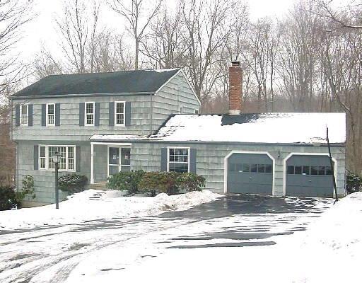 44 Jamestown Road Trumbull, CT 06611 - Photo 1 of 1