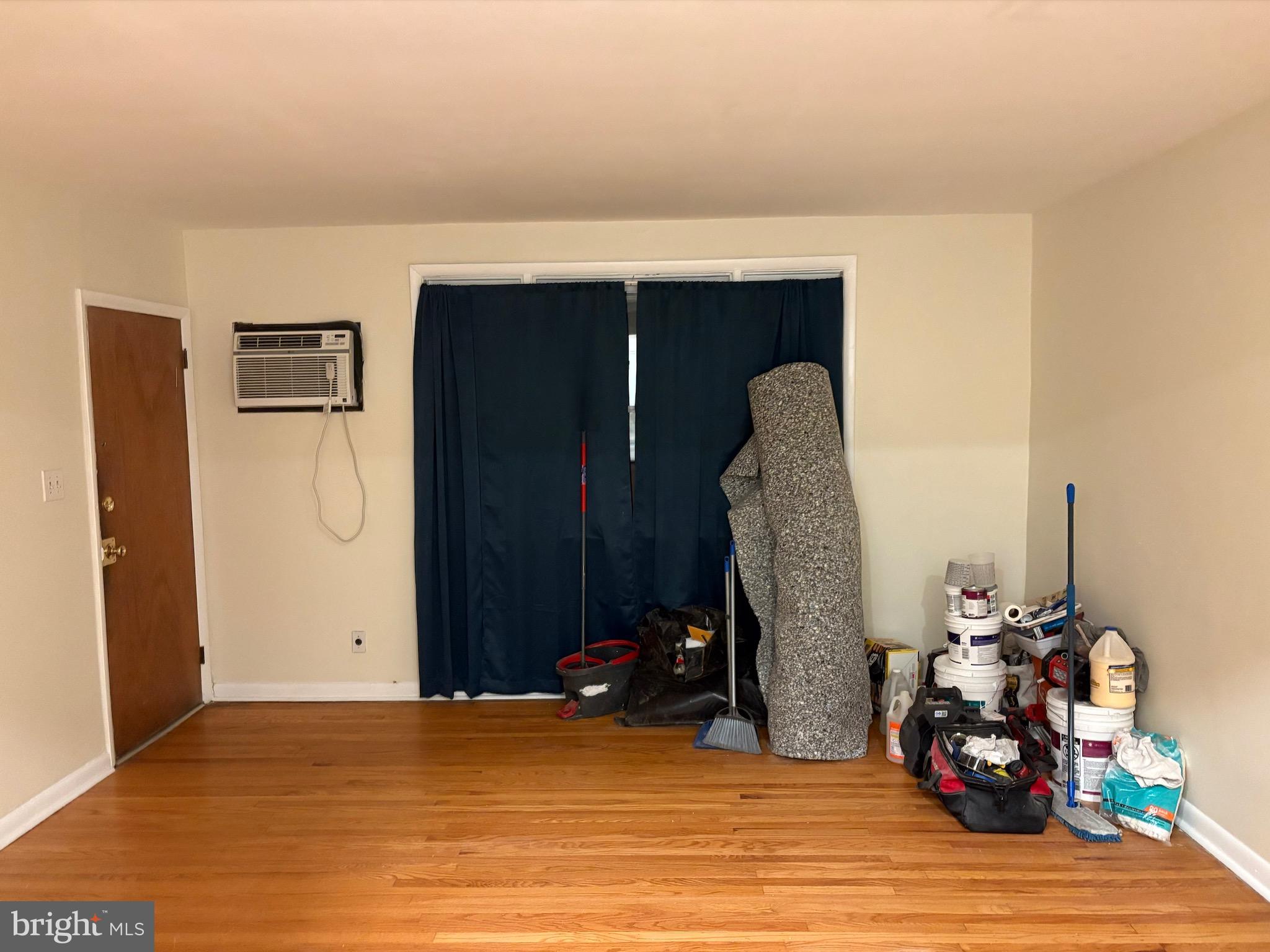 757 Burmont Road Drexel Hill, PA 19026 - Photo 4 of 9