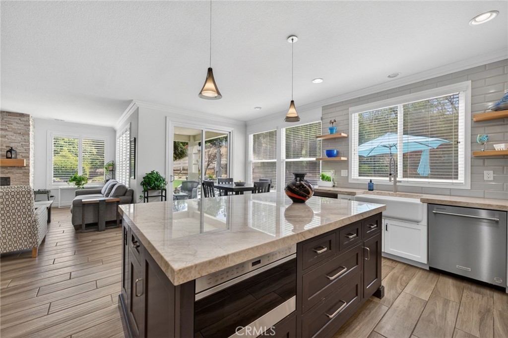 40639 Baccarat Road Temecula, CA 92591 - Photo 23 of 68