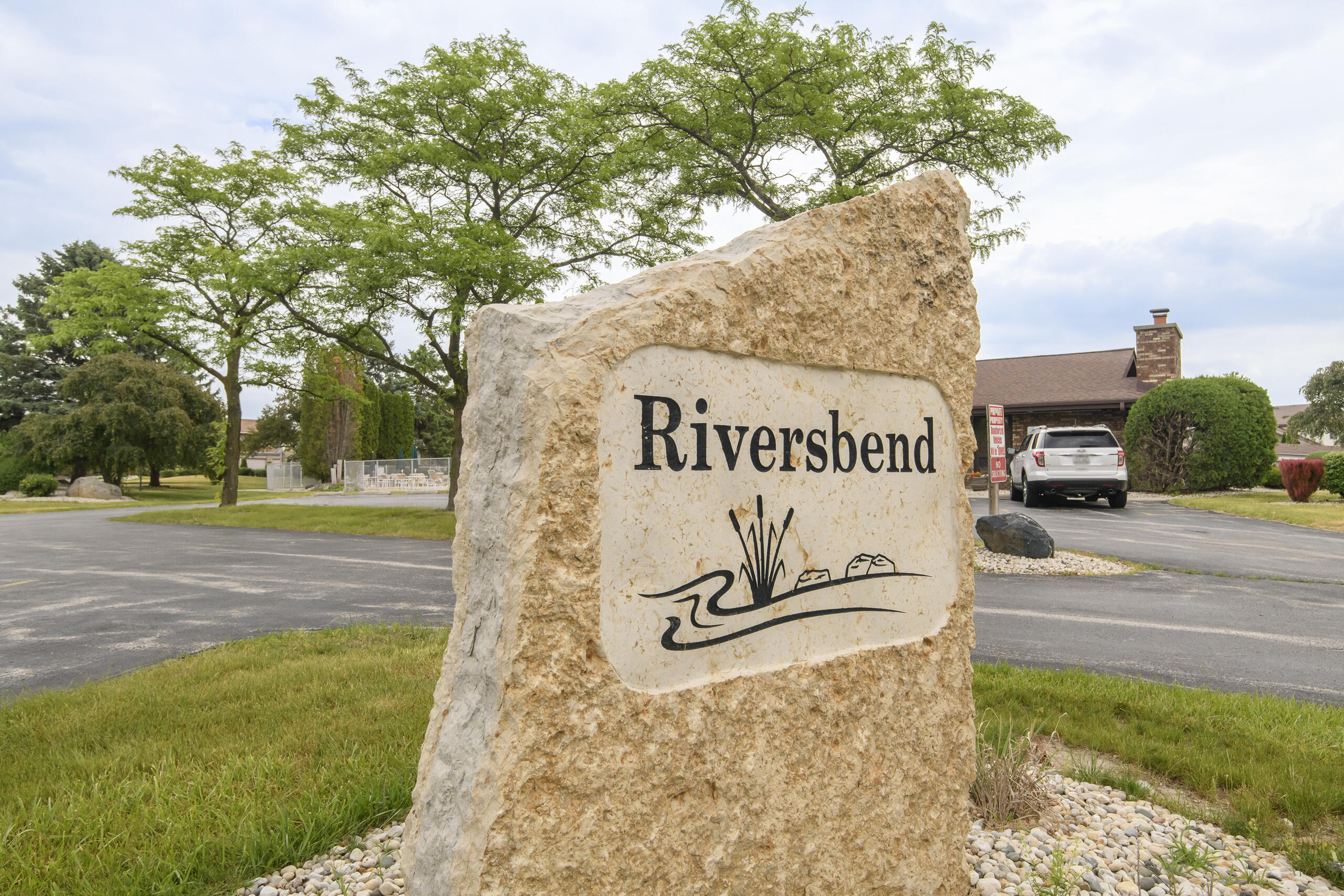 W177N9769 Riversbend Circle East Germantown, WI 53022 - Photo 34 of 34 Welcome Home