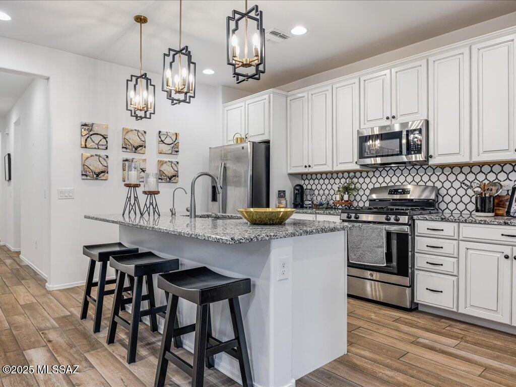 11913 East Ryscott Circle Vail, AZ 85641 - Photo 4 of 43 Kitchen