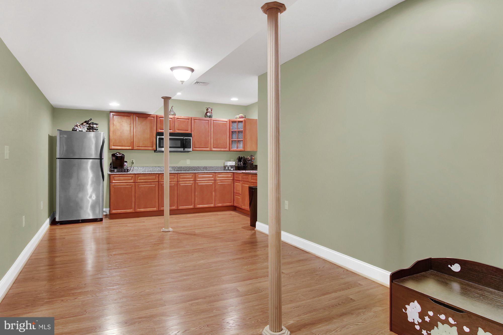 1335 Carriage House Road Middletown, PA 17057 - Photo 28 of 32 Kitchen