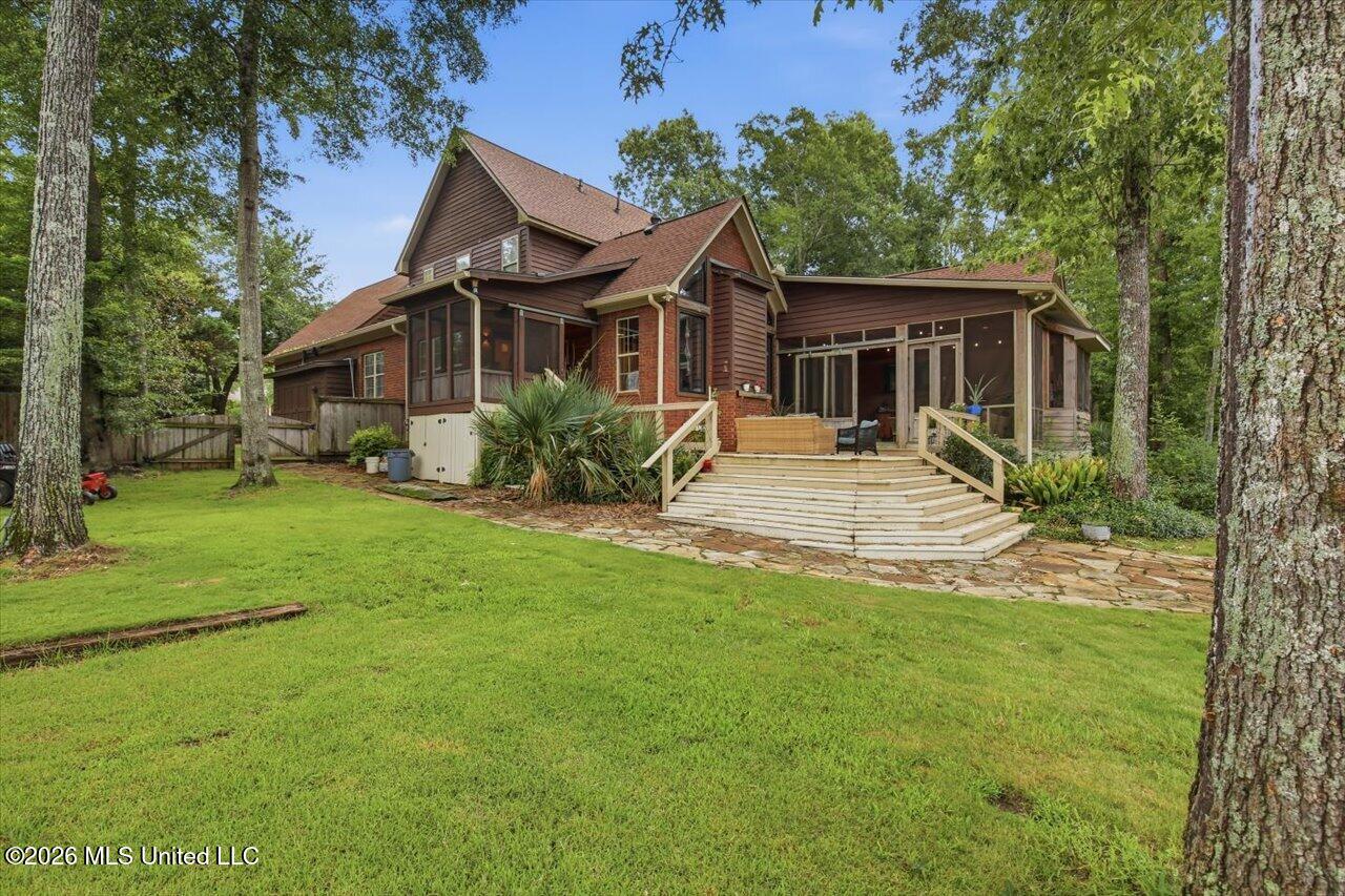 1109 Foxpoint Brandon, MS 39047 - Photo 60 of 82 60-1109 Foxpoint _ Hometoursms.com