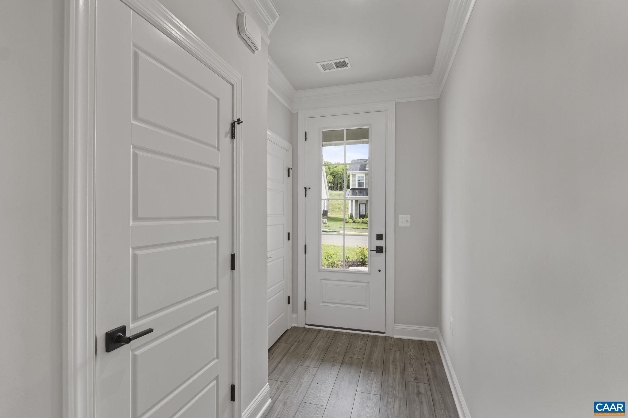 205 Ridgeline Drive Waynesboro, VA 22980 - Photo 7 of 46 Gallery Image 7