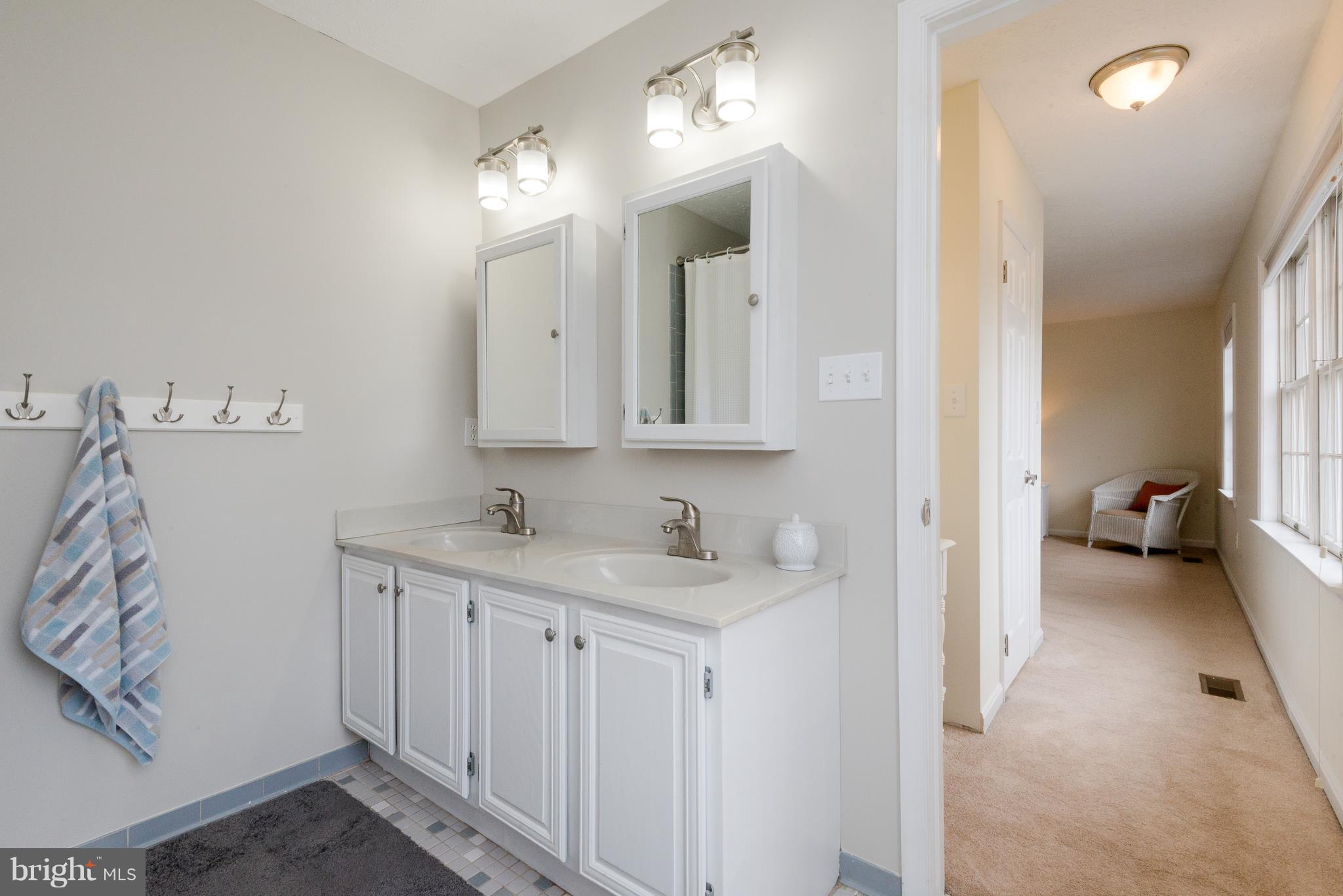 7891 Whites Cove Road Pasadena, MD 21122 - Photo 25 of 39 Dual Sinks in the Master Bedroom