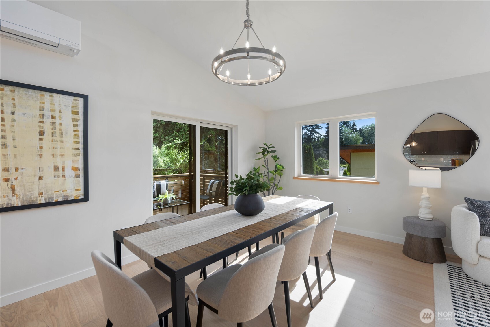 8625 30th Avenue Southwest Seattle, WA 98126 - Photo 12 of 40