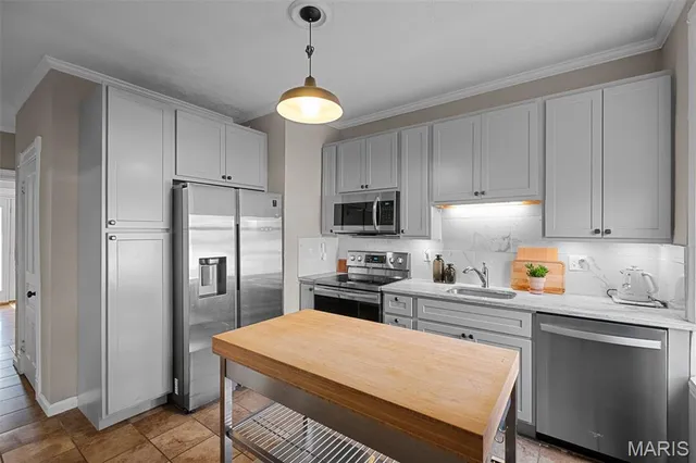 $224,900 | 3625 Liermann Avenue, St. Louis, MO 63116