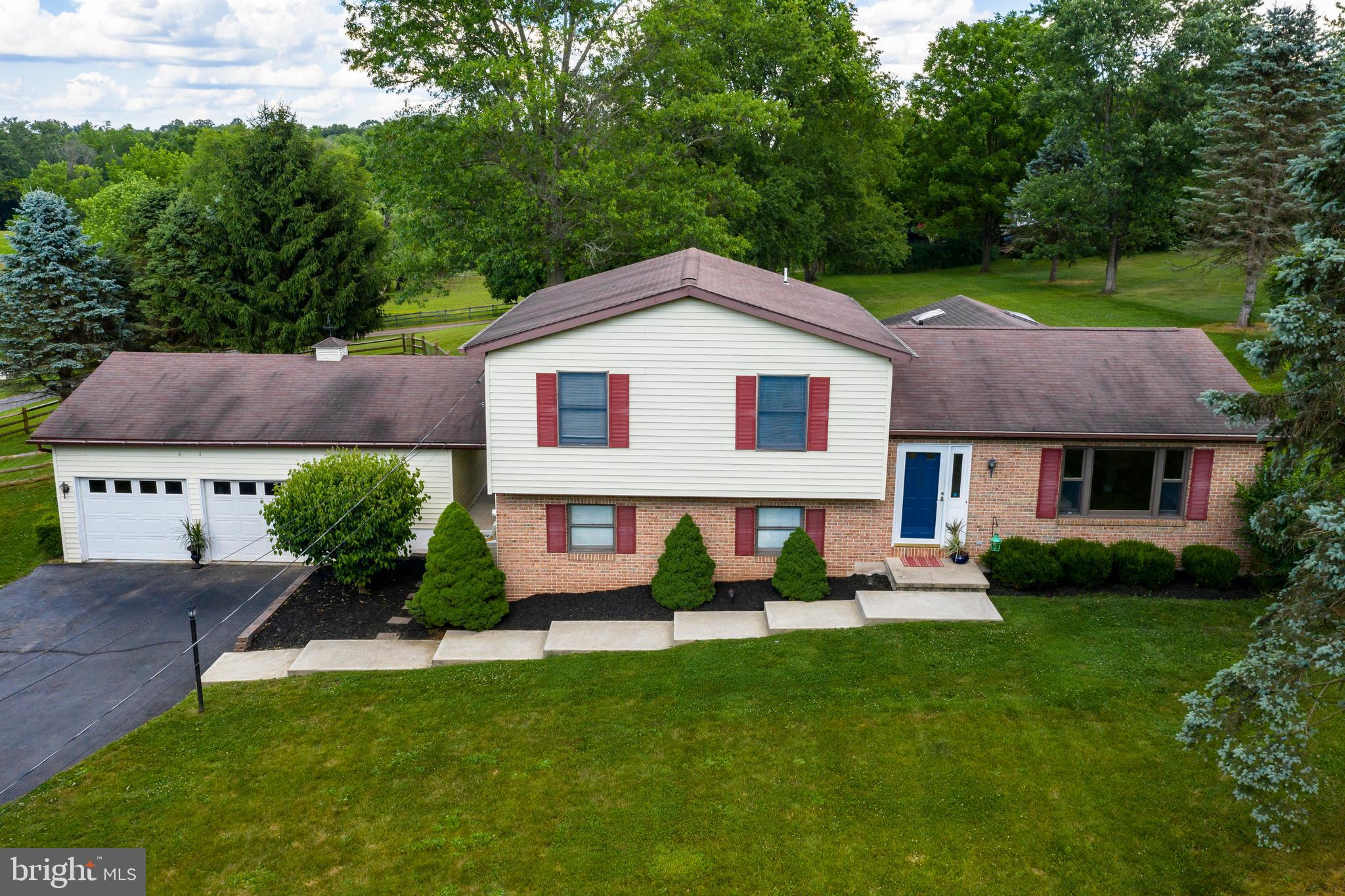 349 Saylors Mill Road Spring City, PA 19475 - Photo 4 of 40 Front of home