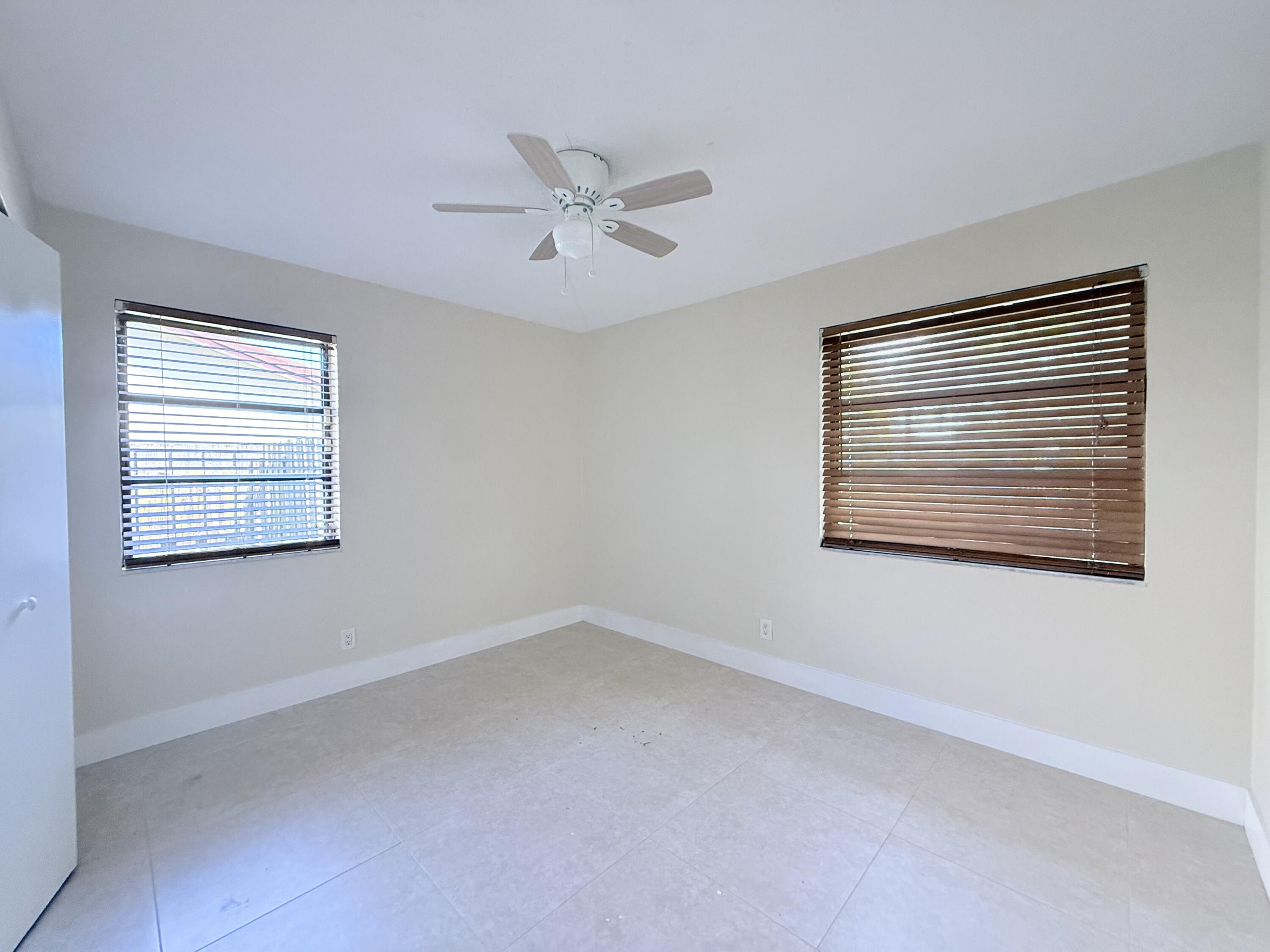 71 Laredo Lane Boca Raton, FL 33487 - Photo 14 of 18 IMG_7939