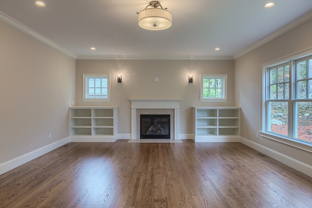 18 Lexington Avenue Lexington, MA 02421 - Photo 5 of 24 Gallery Image 5
