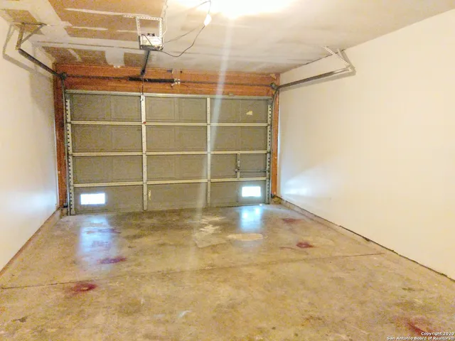 a view of a room with a empty space