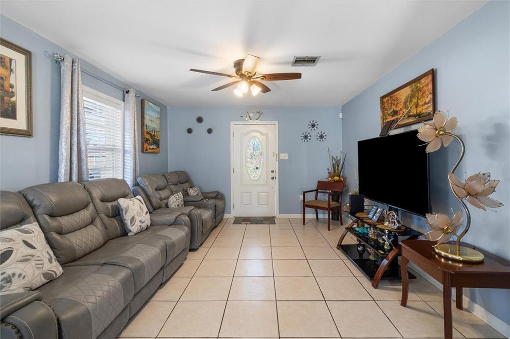 25 Furman Drive Kenner, LA 70065 - Photo 4 of 17