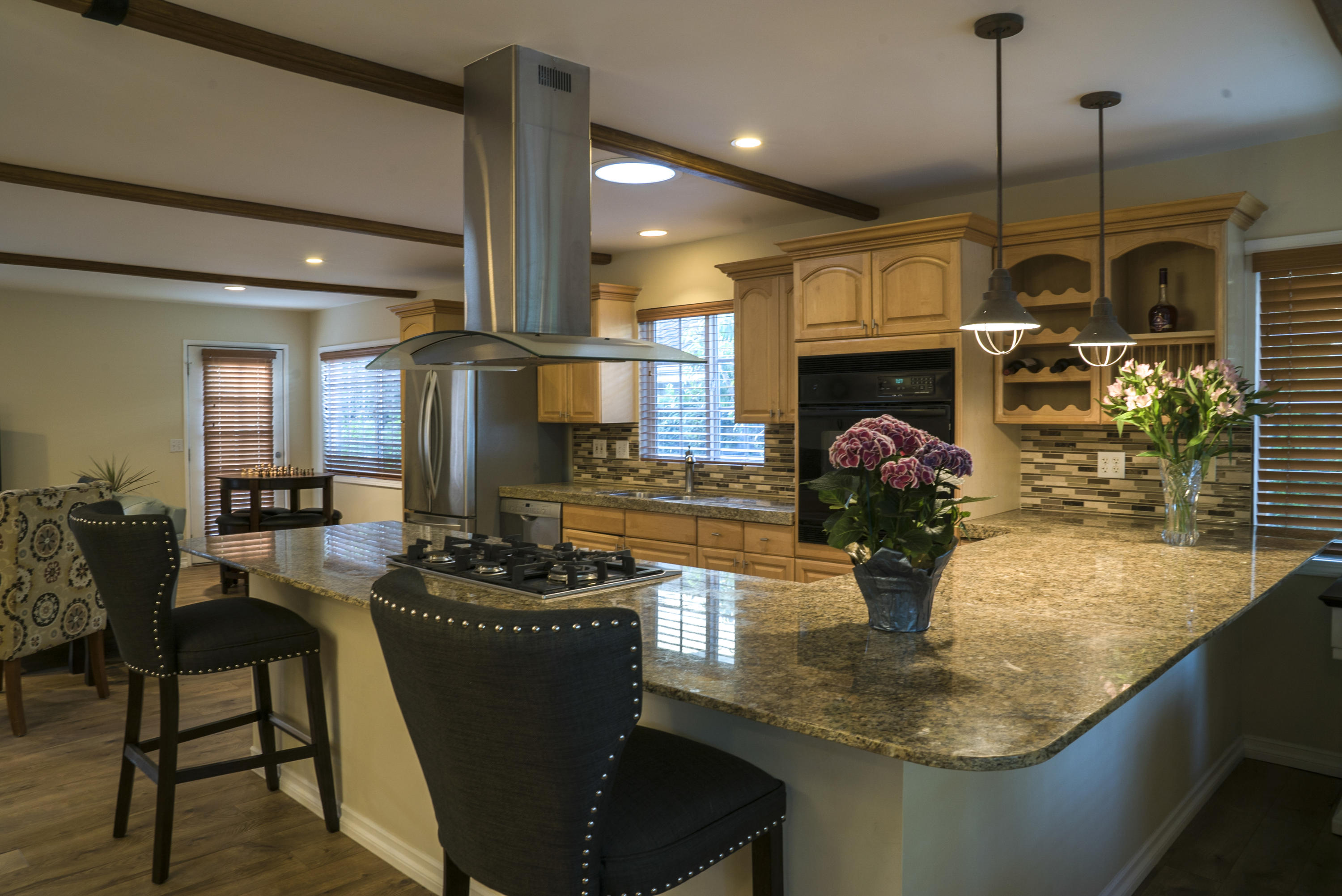 618 Tabor Lane Santa Barbara, CA 93108 - Photo 3 of 14 DSC06069-2