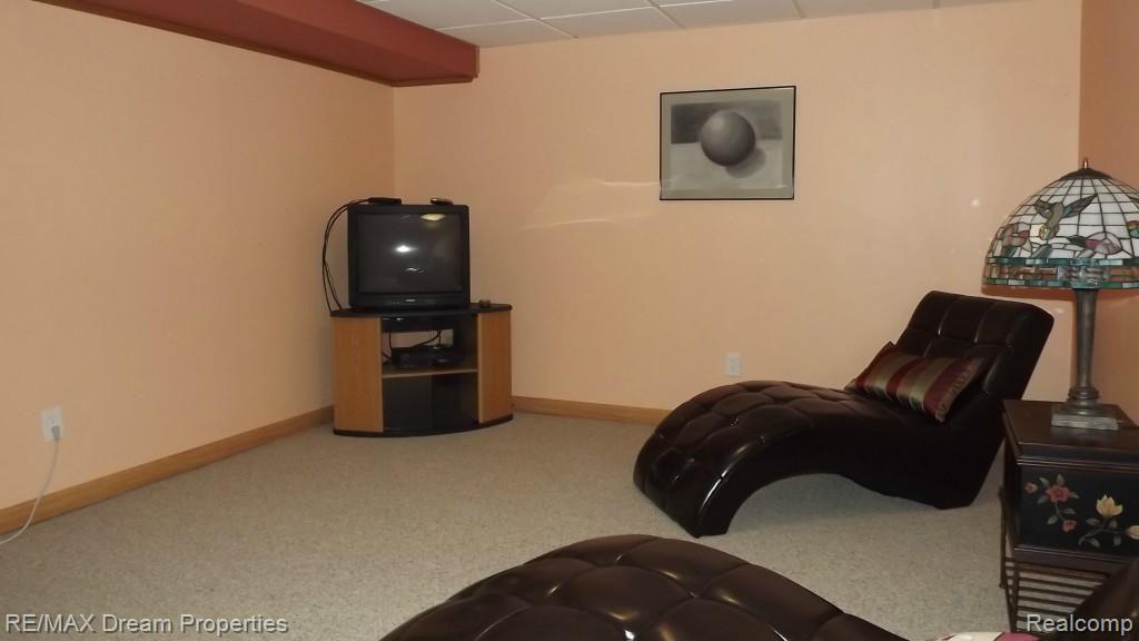49146 Hawksburry Road, Unit 106 Canton, MI 48188 - Photo 27 of 60 28.jpg