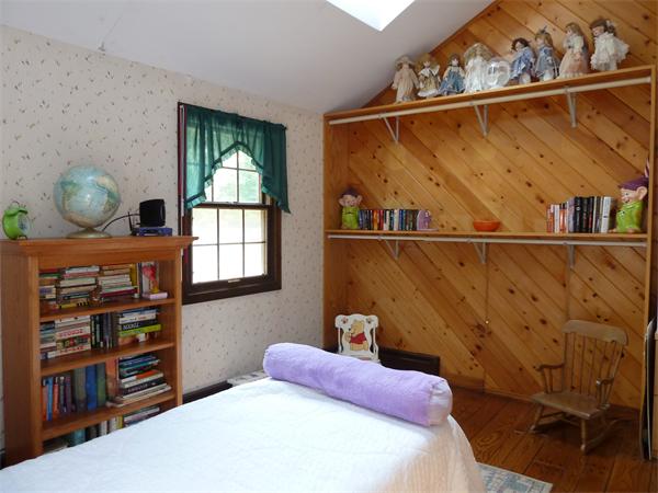 20 Dodge Road Marblehead, MA 01945 - Photo 10 of 16 a bedroom with a bed and a window