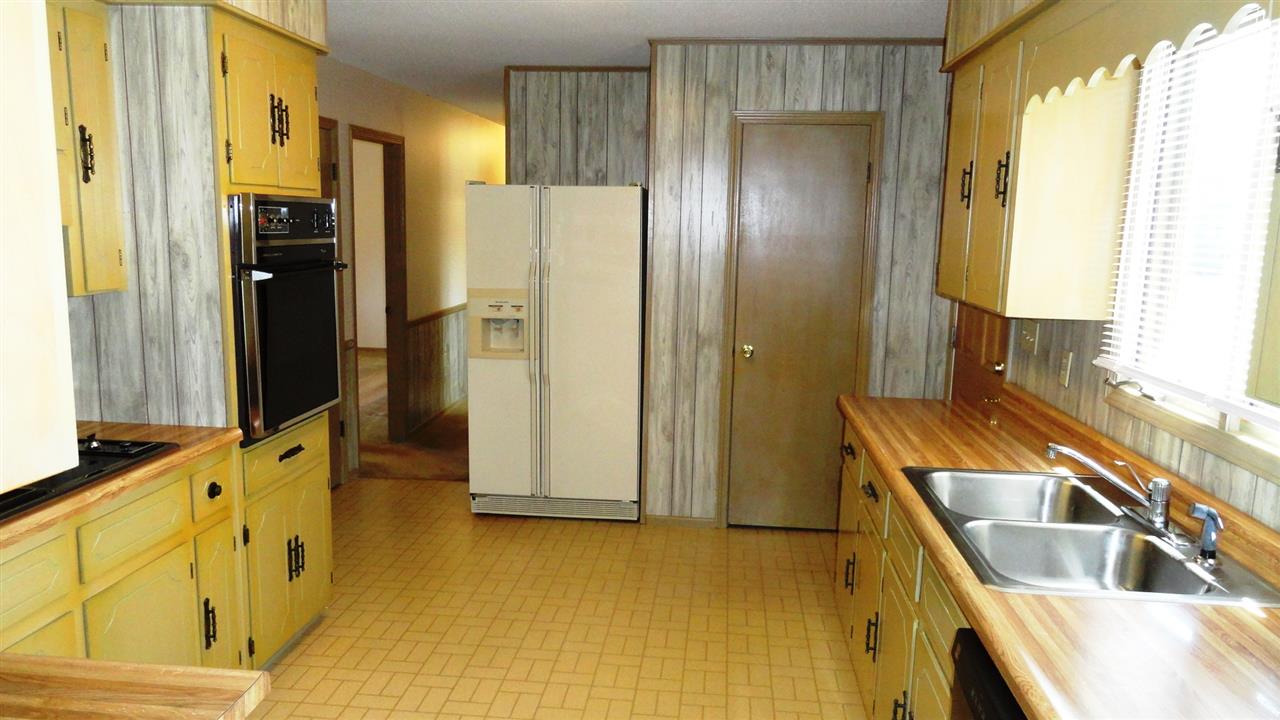 118 Tillotson Road Anderson, SC 29621 - Photo 9 of 30