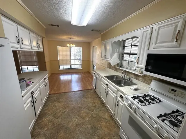 $1,300 | 2107 Mallard Street, Slidell, LA 70460