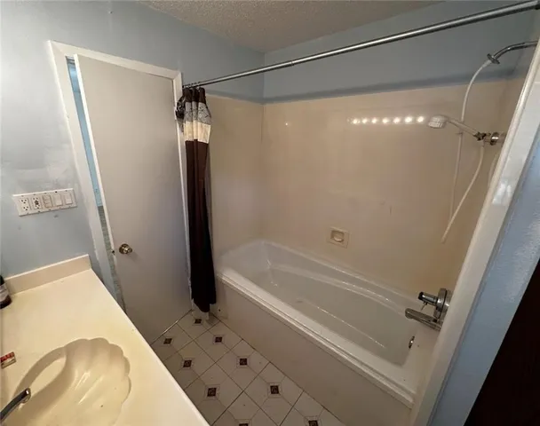 $1,300 | 2107 Mallard Street, Slidell, LA 70460