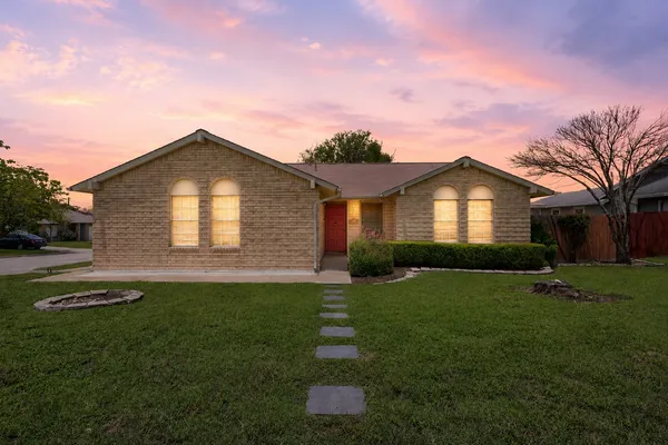$289,000 | 1006 Edgerly Lane, Pflugerville, TX 78660