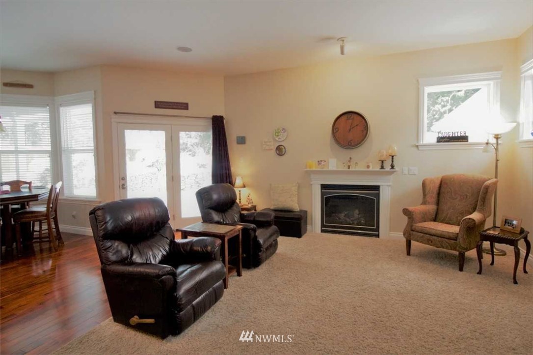 9225 Fox Ridge Lane Southeast Olympia, WA 98513 - Photo 12 of 24 Gallery Image 12