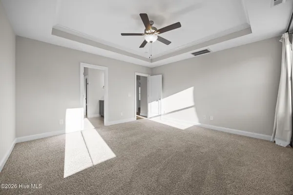 $459,900 | 604 Larkspur Lane, Hubert, NC 28539