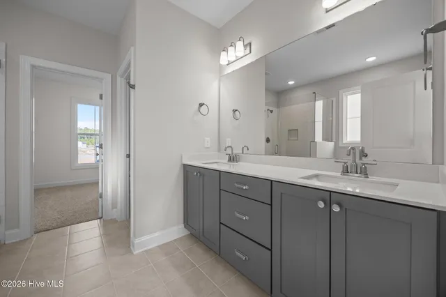 $459,900 | 604 Larkspur Lane, Hubert, NC 28539