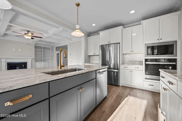 $459,900 | 604 Larkspur Lane, Hubert, NC 28539